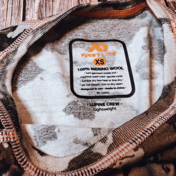 First Lite Merino Wool Lightweight Crew Size XS - Picture 4 of 4